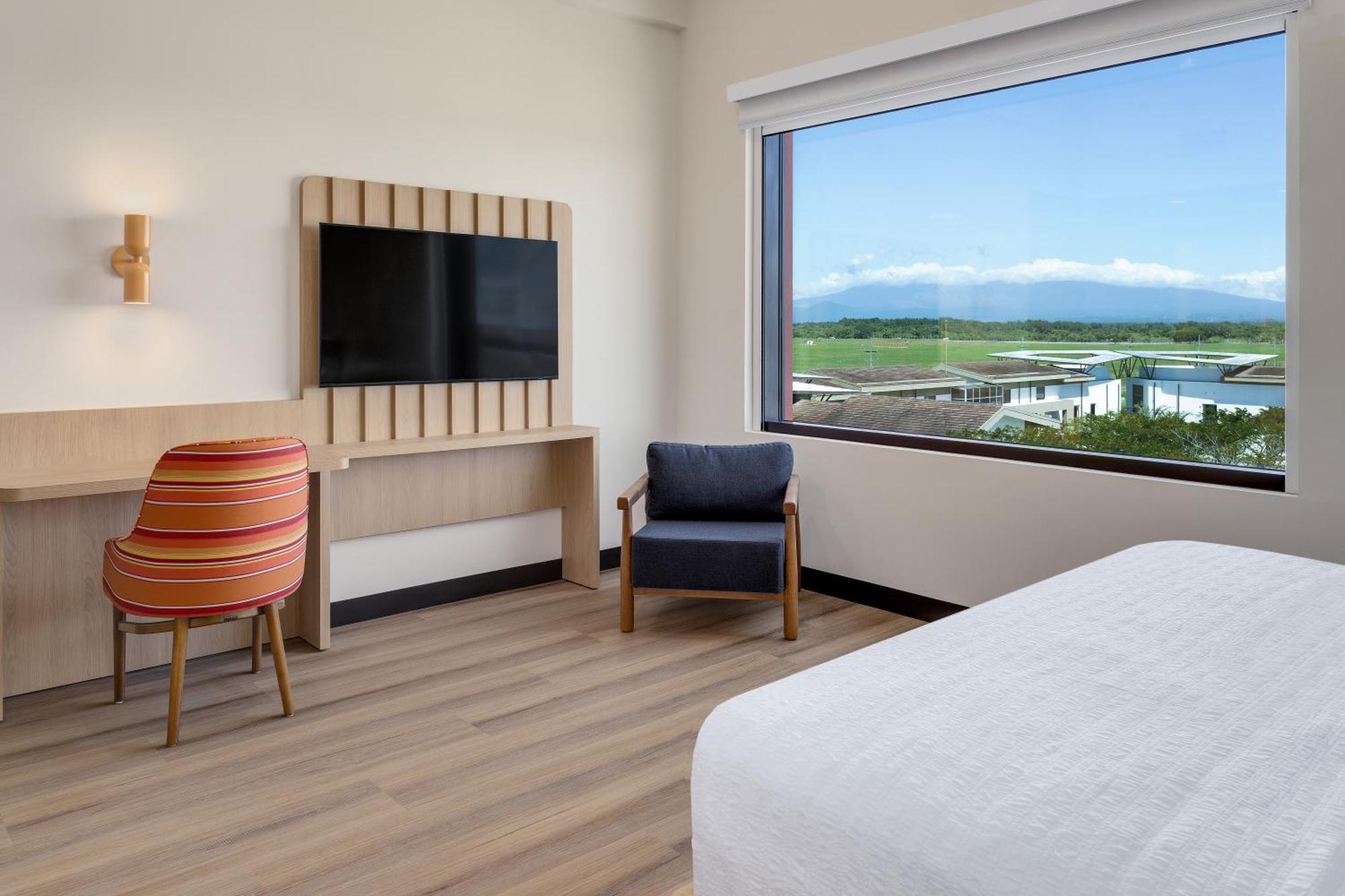 ホテル Hampton By Hilton Guanacaste Airport リベリア エクステリア 写真
