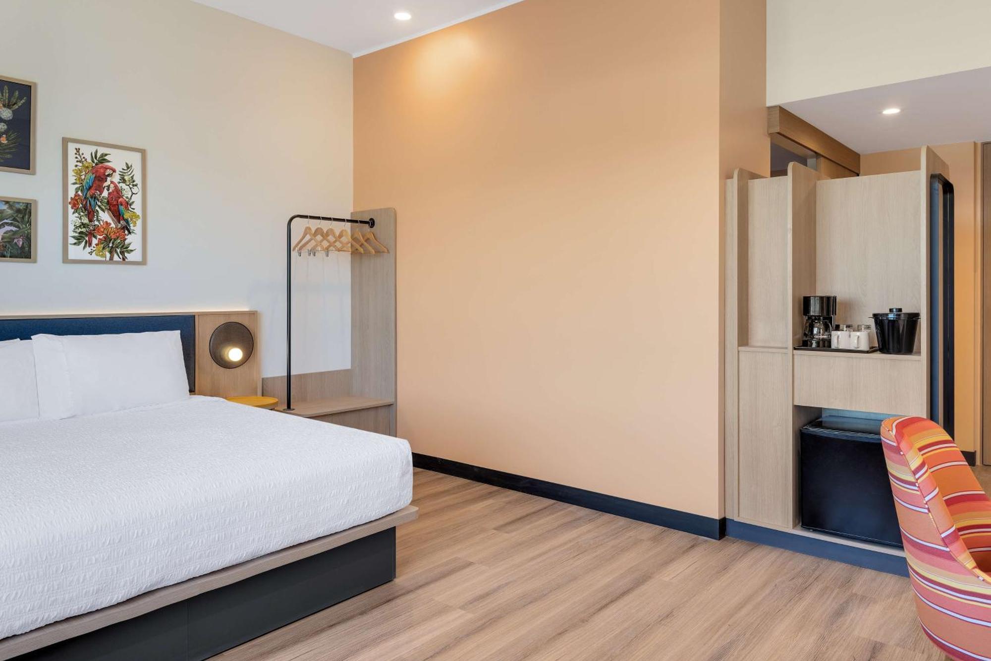 ホテル Hampton By Hilton Guanacaste Airport リベリア エクステリア 写真