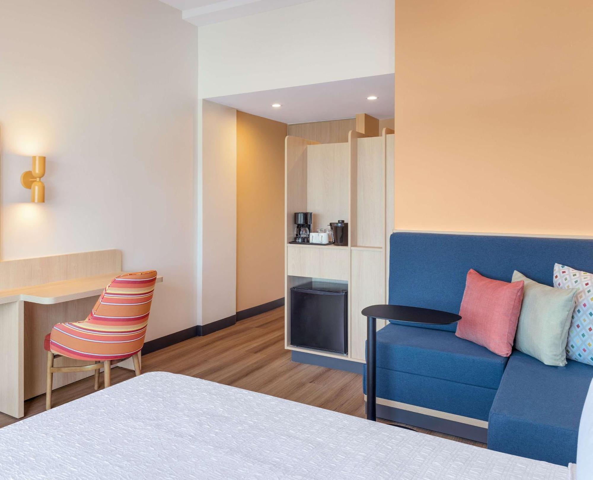ホテル Hampton By Hilton Guanacaste Airport リベリア エクステリア 写真