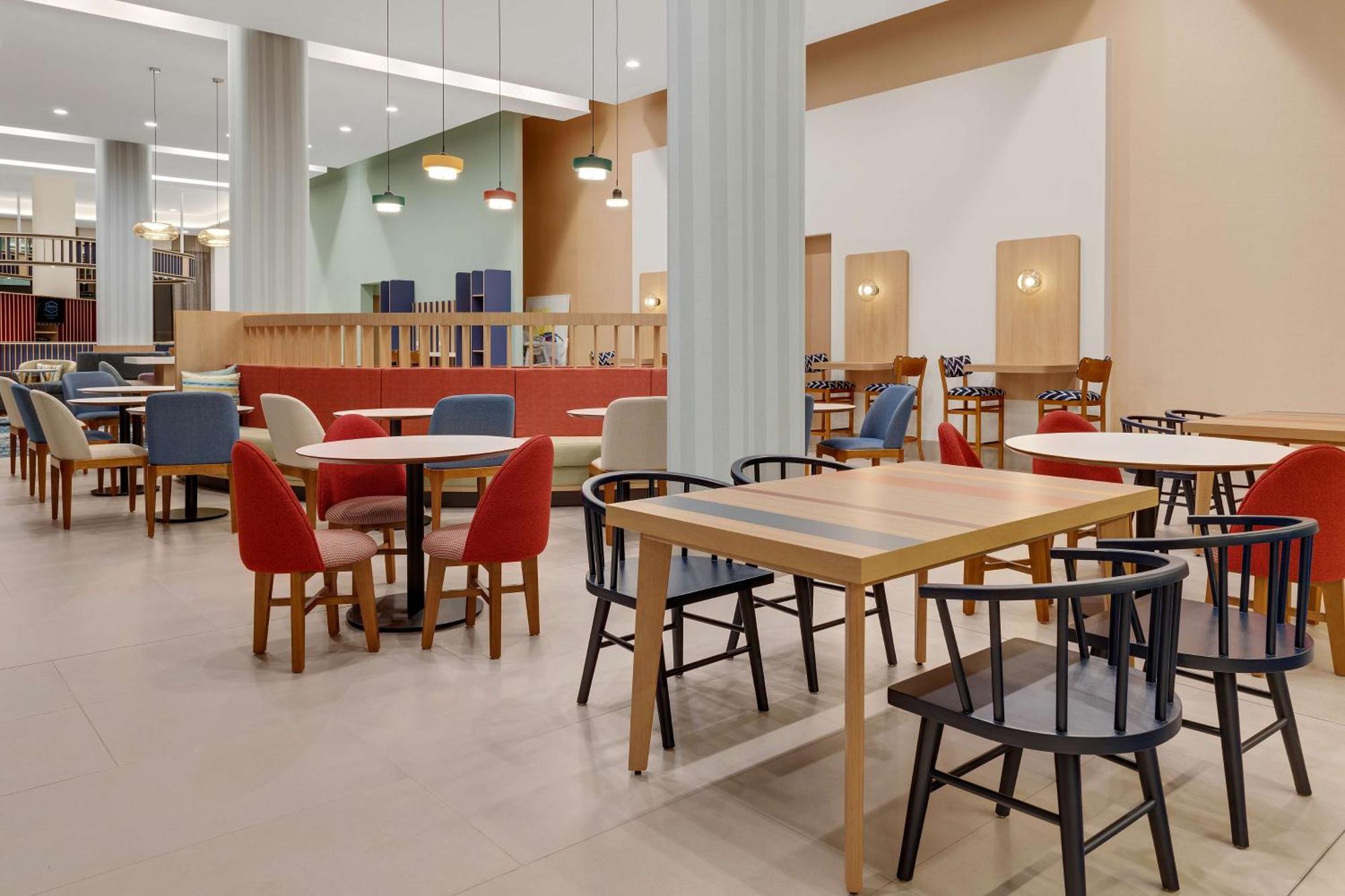 ホテル Hampton By Hilton Guanacaste Airport リベリア エクステリア 写真