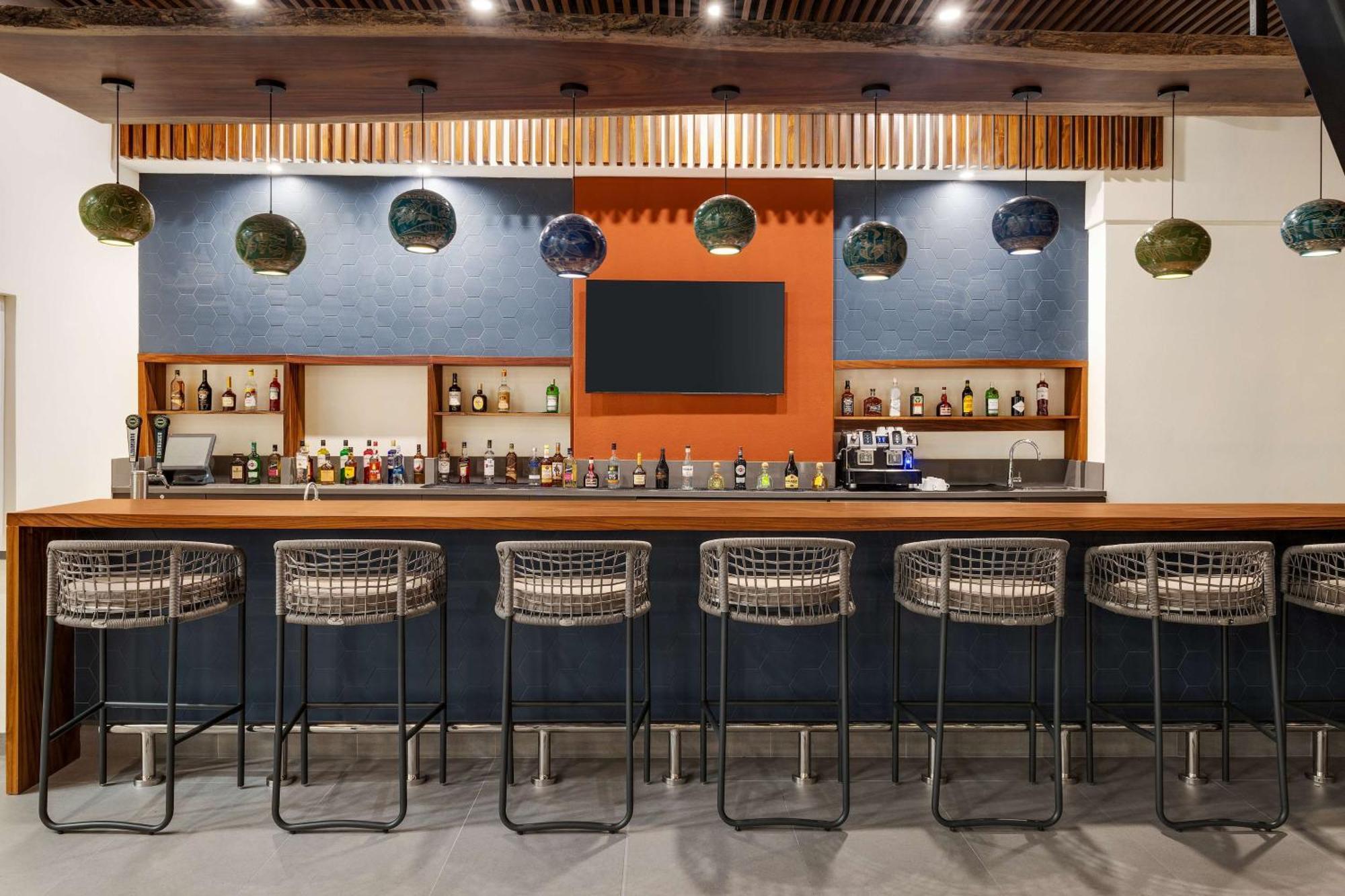 ホテル Hampton By Hilton Guanacaste Airport リベリア エクステリア 写真