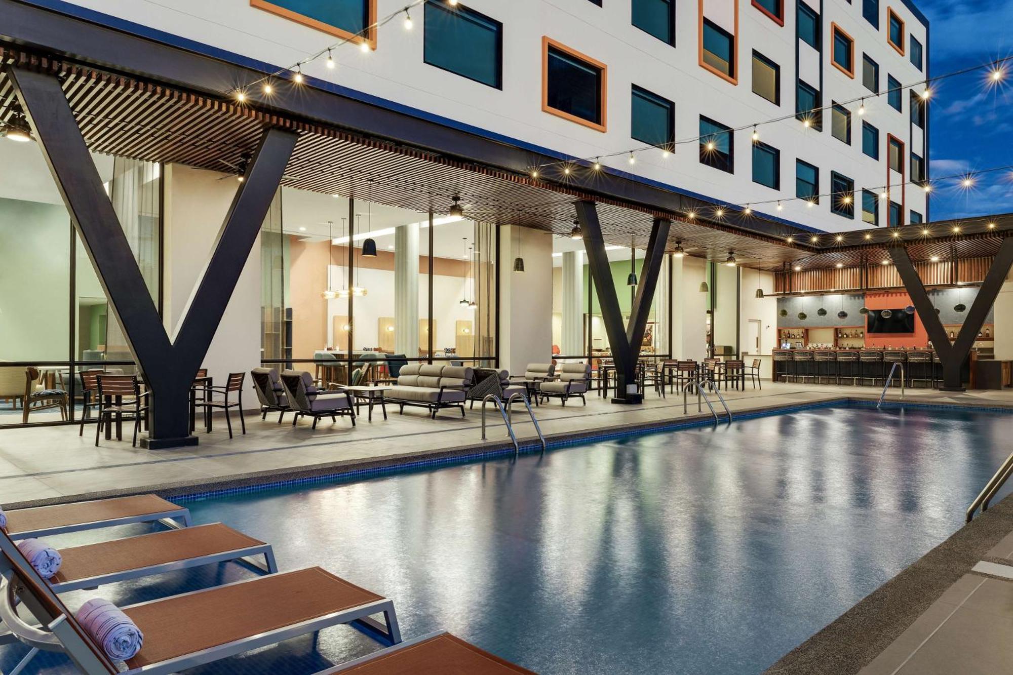 ホテル Hampton By Hilton Guanacaste Airport リベリア エクステリア 写真